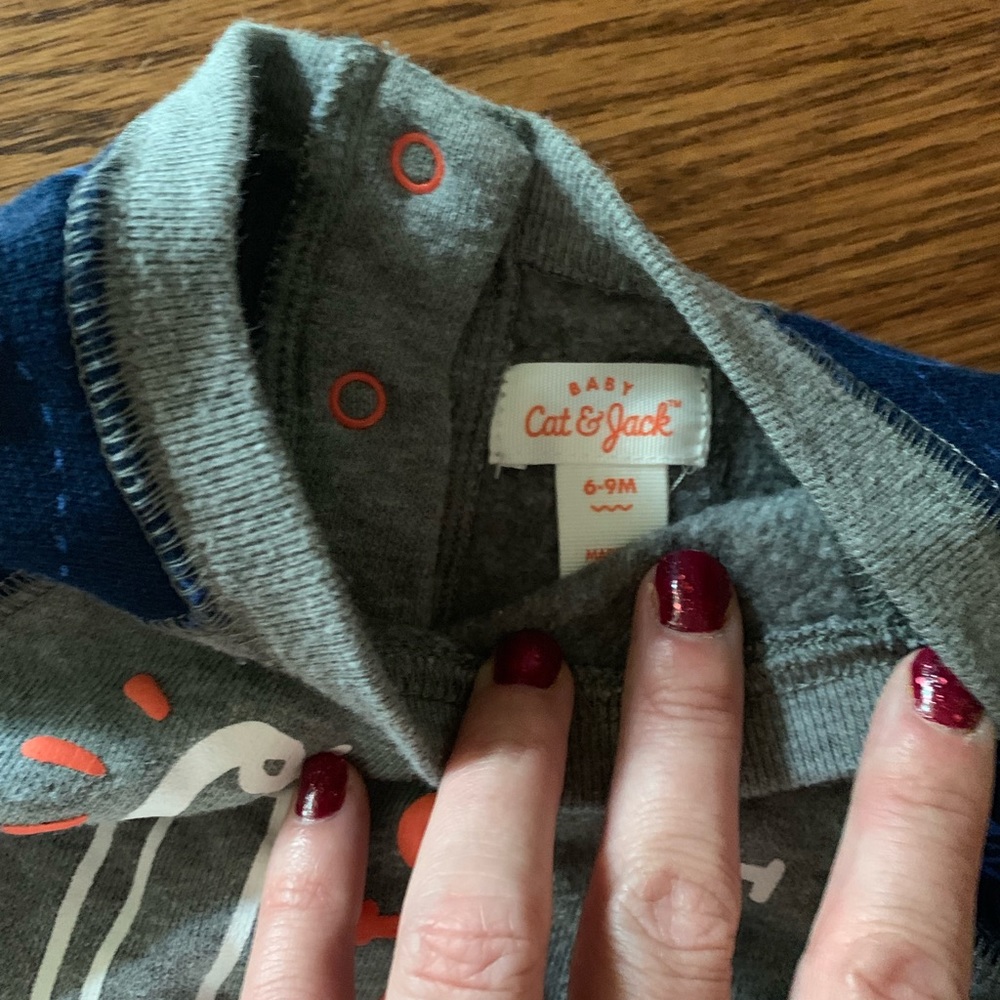 6-9 mos adorable sweat outfit